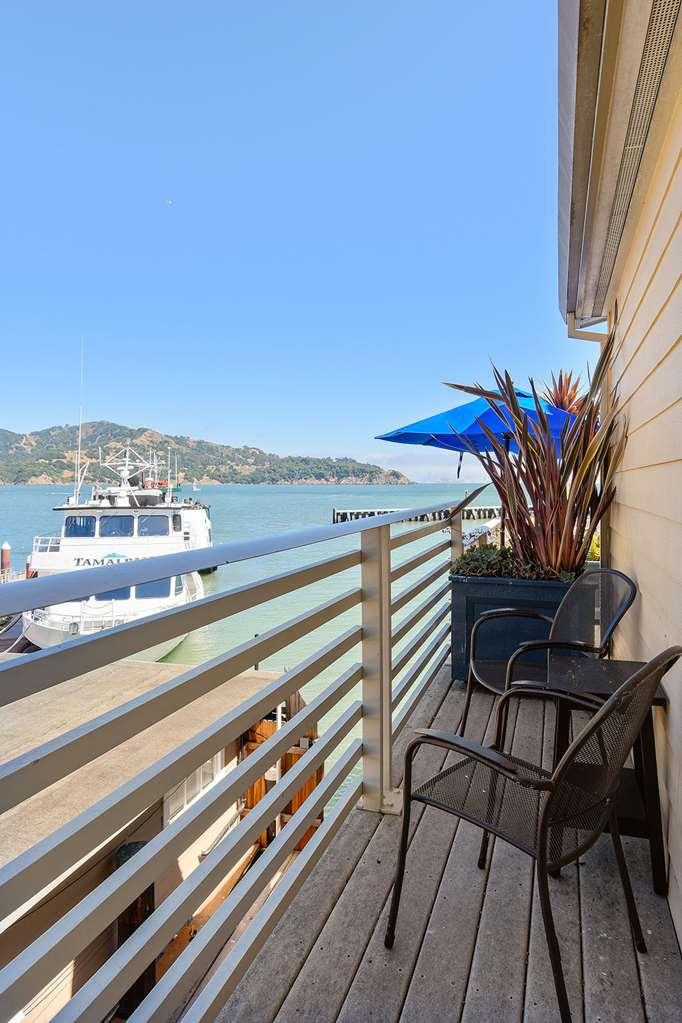 Hotel Waters Edge Tiburon Zimmer foto